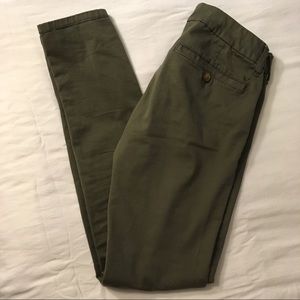 LAST CHANCE AEO Olive Skinny Pants Size 2